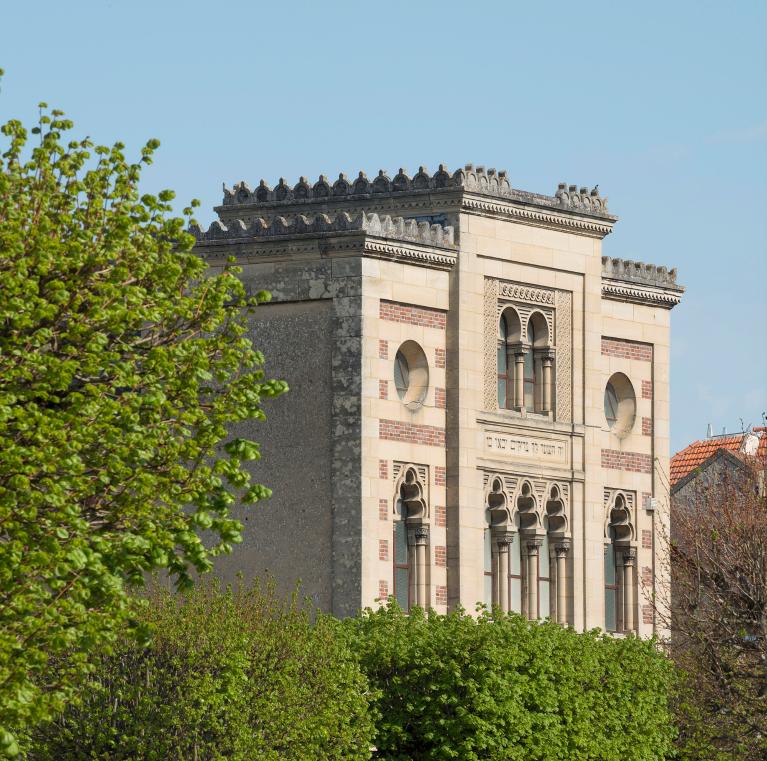 Ancienne synagogue, aujourd'hui centre d'art et musée André Planson