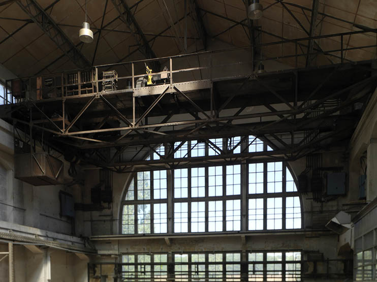 Usine de matériel électrique industriel Schneider et Cie, puis Le Matériel Electrique Scheider-Westinghouse (SW), puis Jeumont-Schneider (JS), actuellement ensemble industriel appelé "Espace Technologique et Industriel de Champagne-sur-Seine" (zone ETIC)