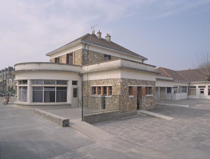 groupe scolaire Jean-Jaurès-Calmette