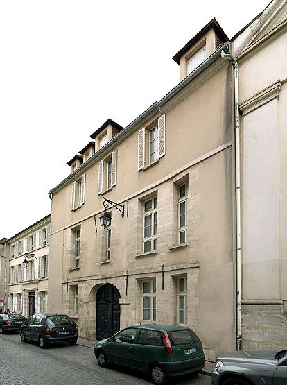 hôpital général, aujourd'hui maison des Augustines