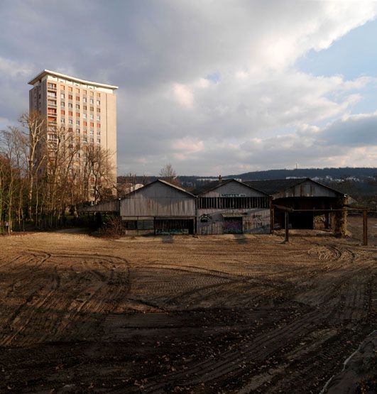 Avon - usine de matériel d'équipement industriel de la société PIC, puis Venot-Pic, puis Fives-Cail Babcock actuellement pépinière d'entreprises, logement et centre d'action sociale