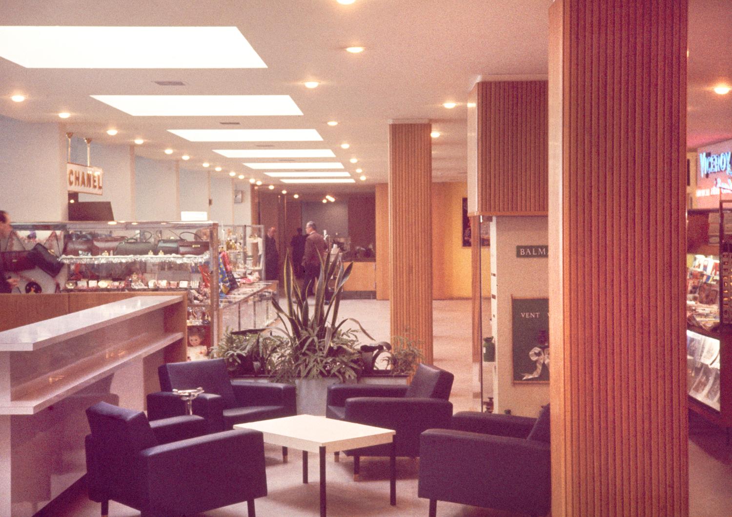 Les Installations terminales, Orly 4 dans les années 1960