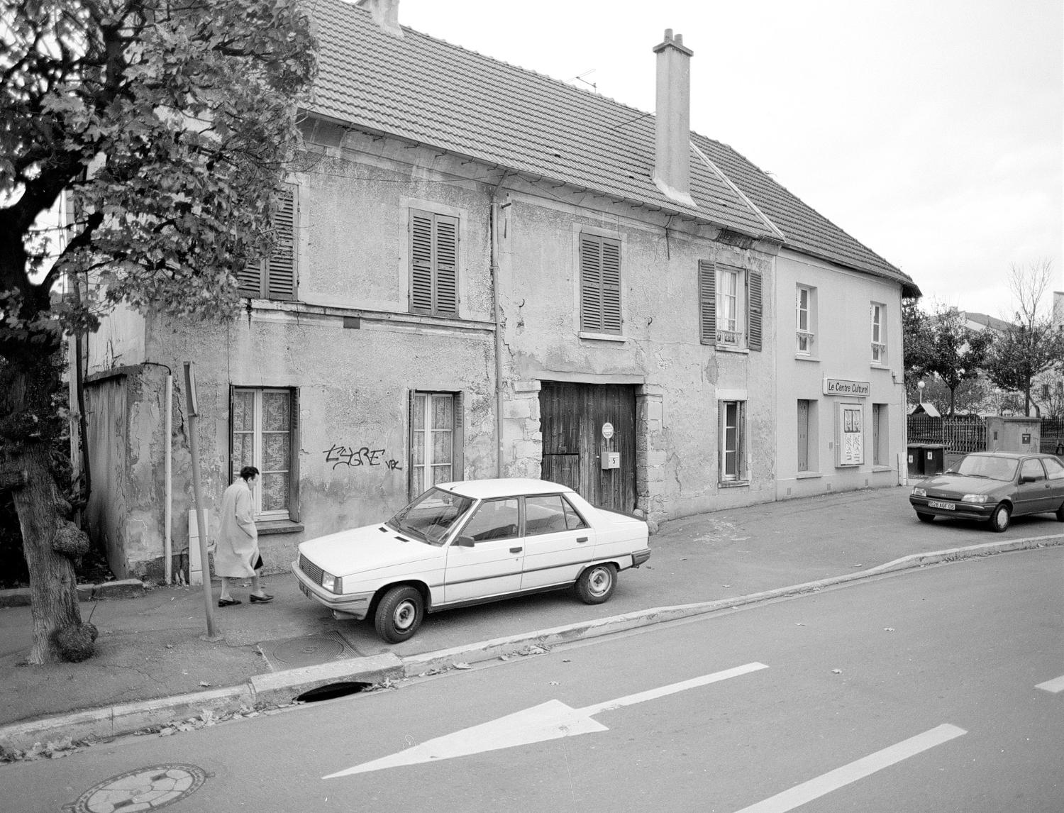 Château d'Ozonville, actuellement maison de retraite des frères des écoles chrétiennes