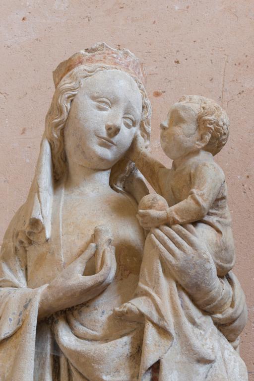 statue de la Vierge à l'Enfant, calcaire, XIVe siècle