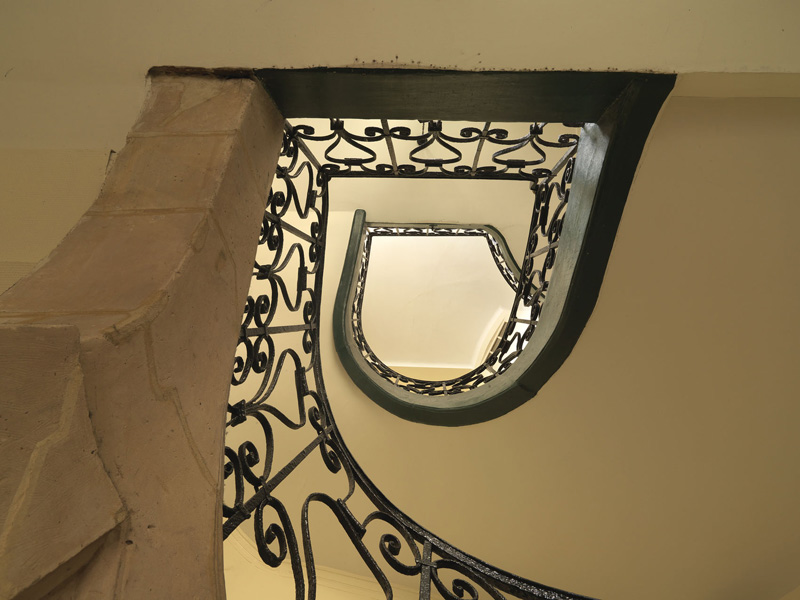 rampe d'appui, escalier de la maison à porte cochère dite maison Louvencourt (non étudié)