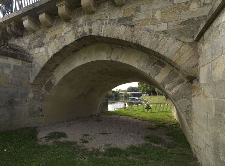 pont routier dit Petit Pont de Meulan ou Pont aux Perches