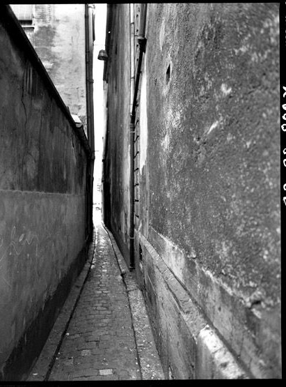 Campagne photographique sur le patrimoine de Mantes-la-Jolie en 1977