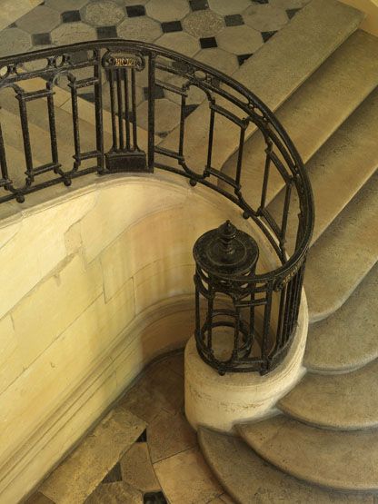 rampe d'appui, escalier de l' hôtel d'Alméras (non étudié)