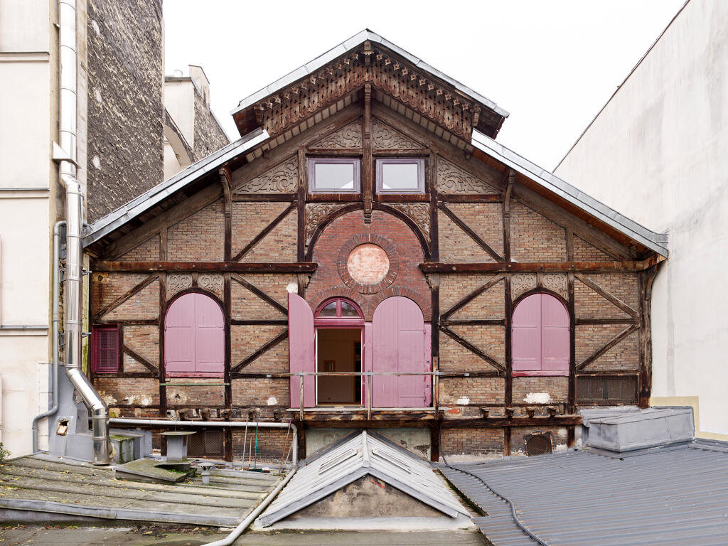 Gymnase Christmann, puis Central sporting club, puis dojo, puis école de théâtre Jacques Lecoq