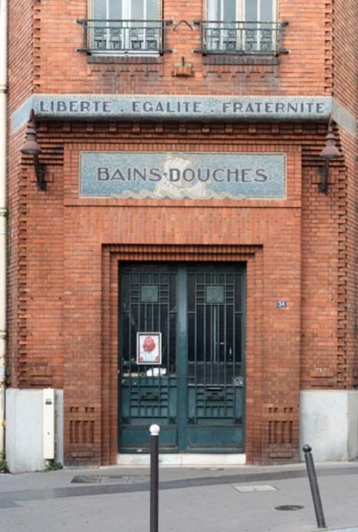 Bains douches de la rue Castagnary