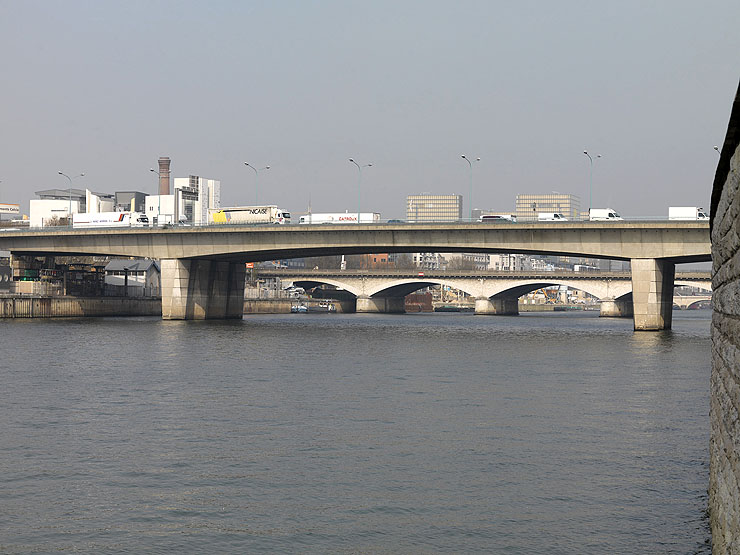 les ponts et passerelles de l'OIN ORSA (Opération d'intérêt national Orly-Rungis-Seine-Amont)