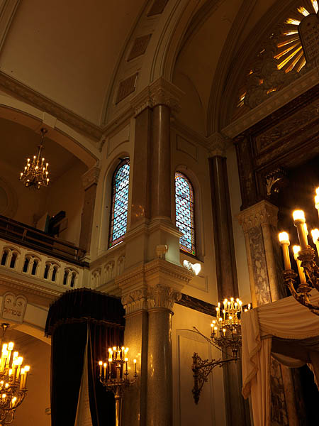 Ensemble de 14 verrières - Chapelle de l'Hôtel Bourbon-Condé