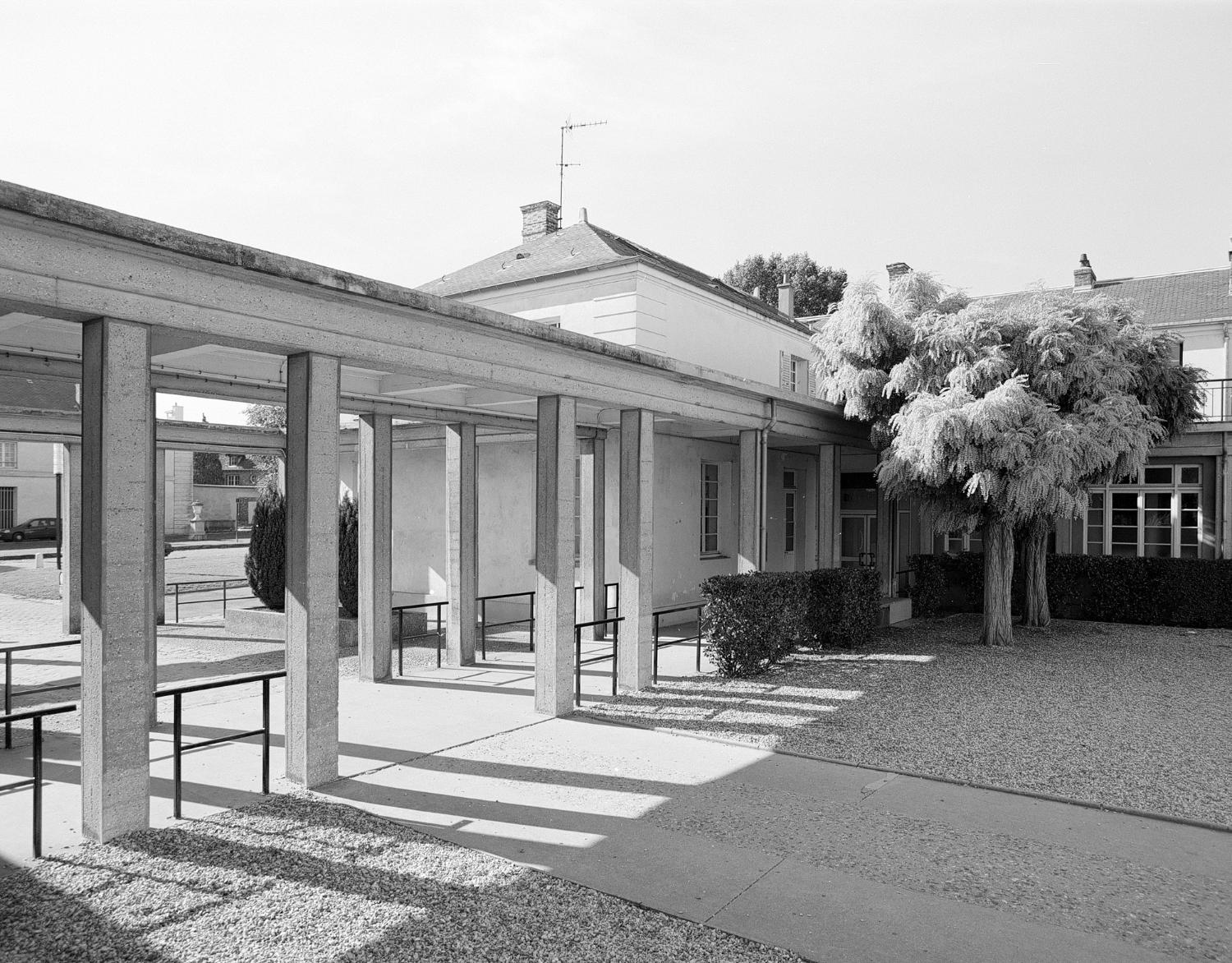 groupe scolaire, dit école Saint-Charles