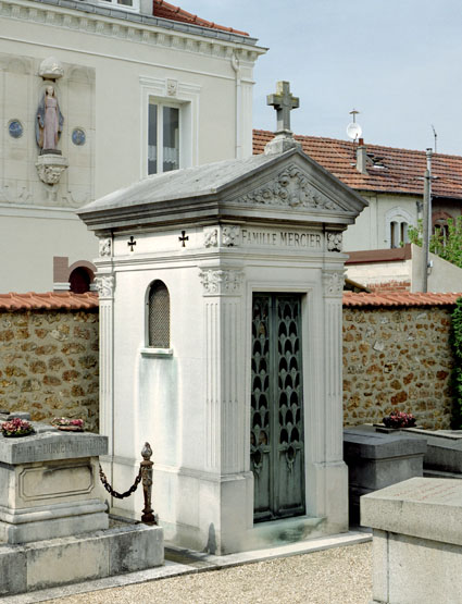 chapelle funéraire de la famille Mercier