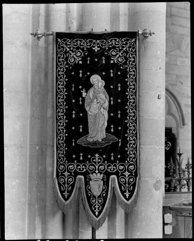 Campagne photographique sur le patrimoine de Mantes-la-Jolie en 1977