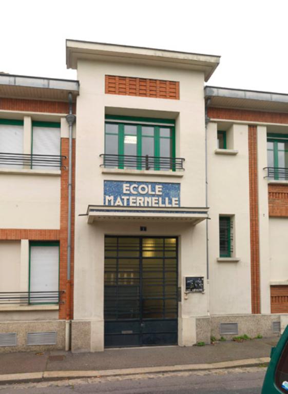 Groupe scolaire Jules-Ferry, actuellement collège