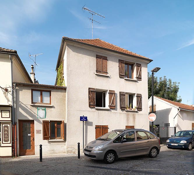 l'habitat collectif de l'OIN ORSA (Opération d'intérêt national Orly-Rungis-Seine-Amont)