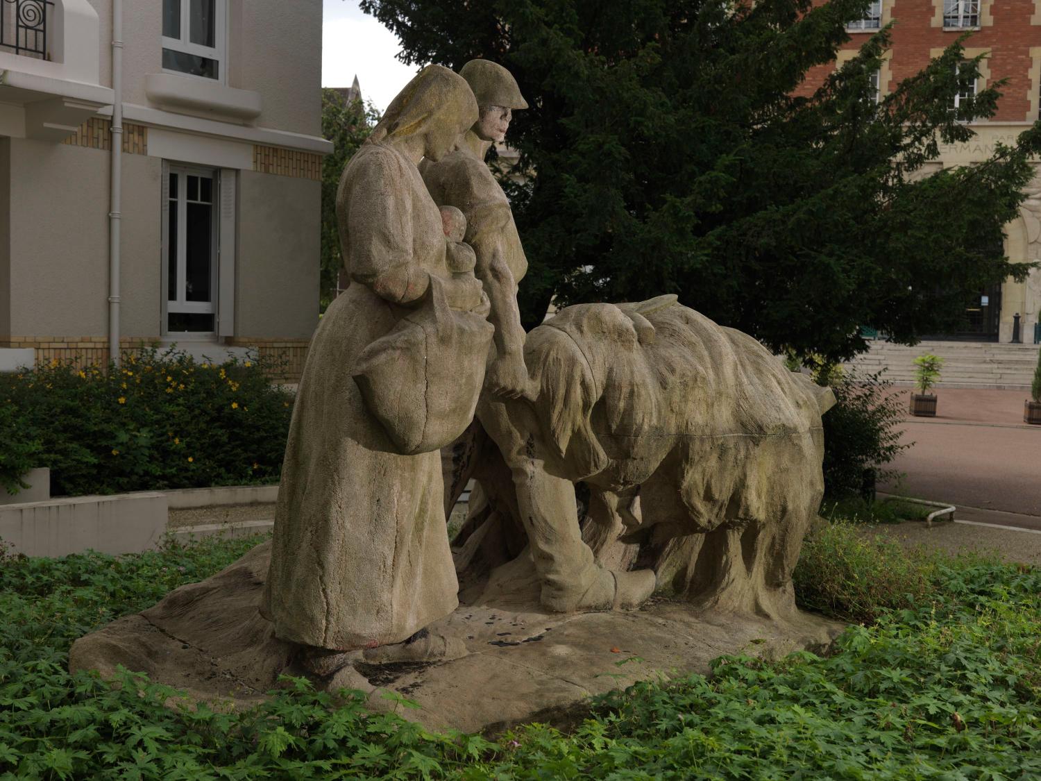 Groupe sculpté : Aux Champs