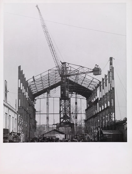 Usine de matériel électrique industriel Schneider et Cie, puis Le Matériel Electrique Scheider-Westinghouse (SW), puis Jeumont-Schneider (JS), actuellement ensemble industriel appelé "Espace Technologique et Industriel de Champagne-sur-Seine" (zone ETIC)