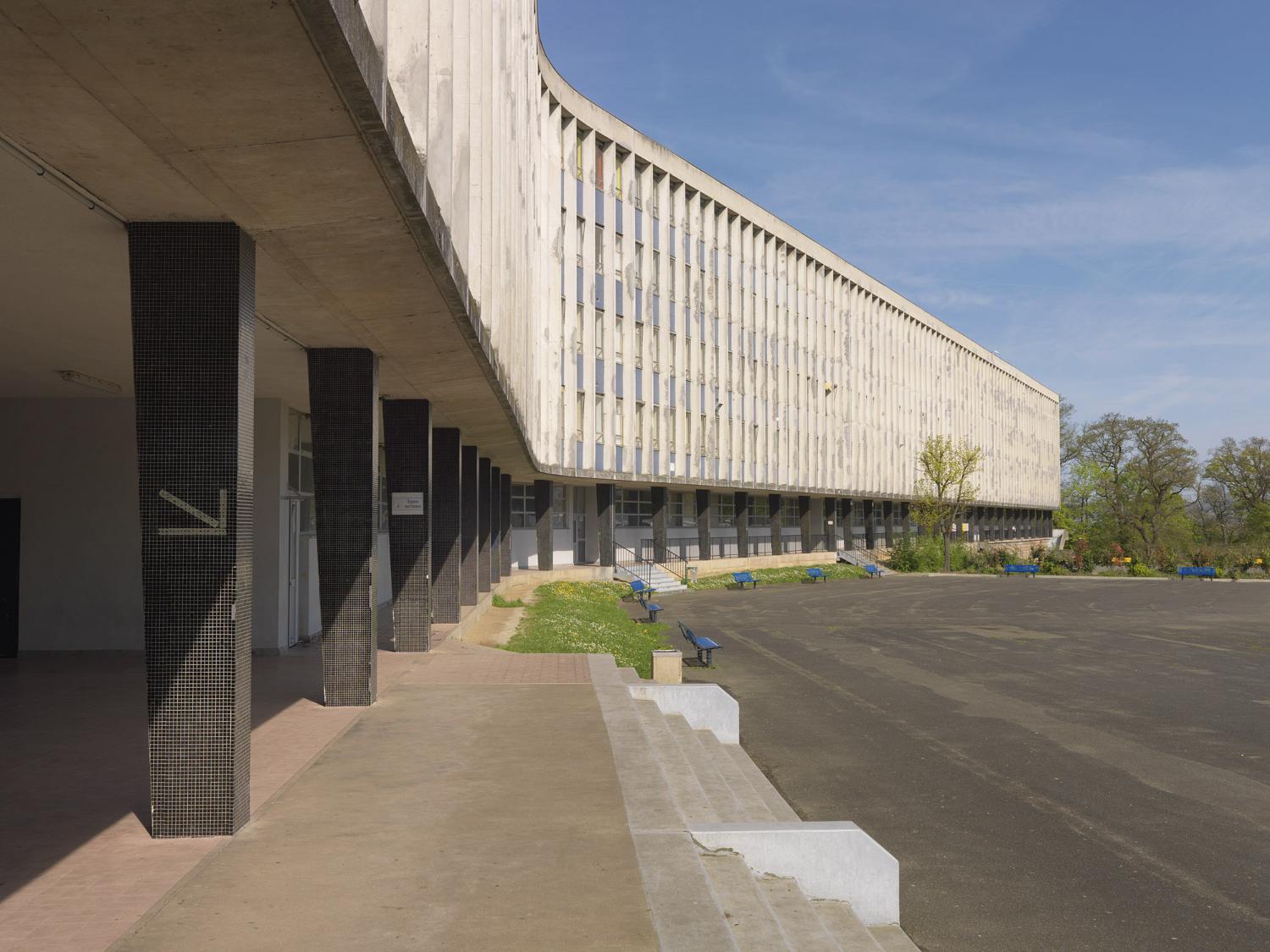 Lycée Le-Corbusier