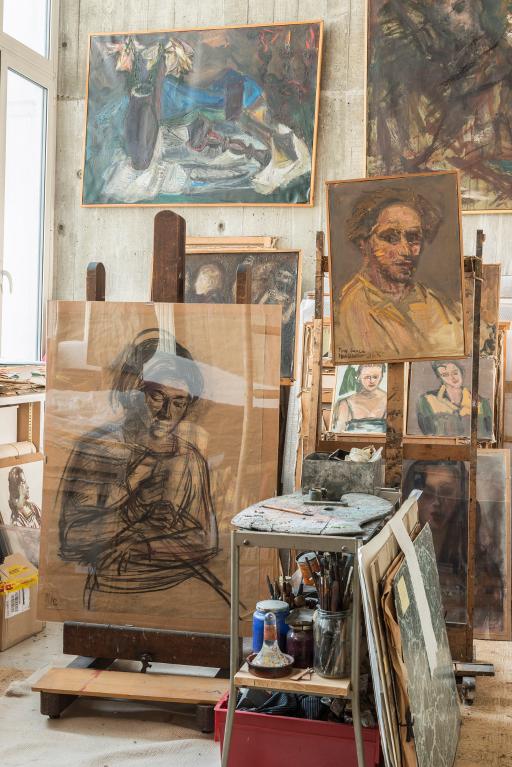 Atelier du peintre d'Isaac Celnikier (Varsovie, 1923-Paris, 2011), situé dans l'ensemble de logements "Jeanne-Hachette"