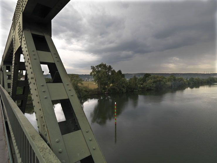 pont routier sur la Seine dit Pont de Rangiport