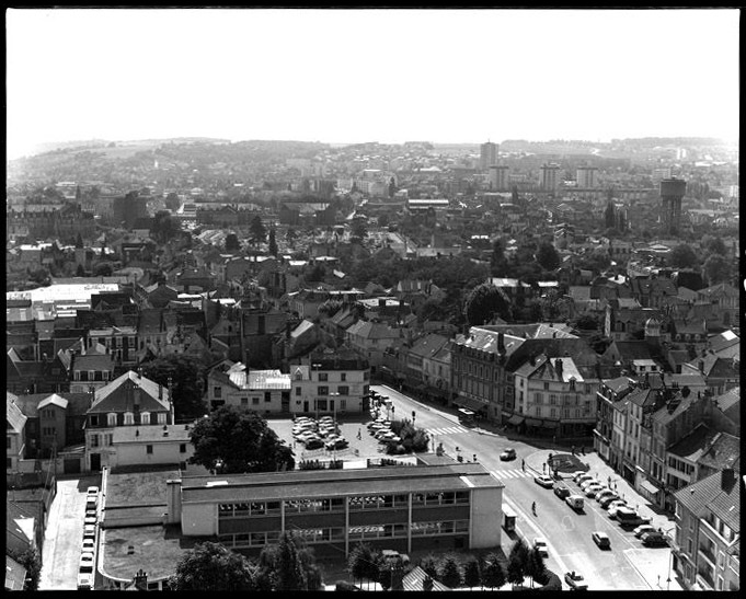 Campagne photographique sur le patrimoine de Mantes-la-Jolie en 1977