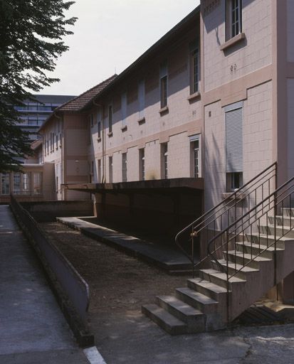 sanatorium de Champrosay, puis sanatorium Joffre, puis hôpital Joffre, actuellement hôpital Joffre-Dupuytren