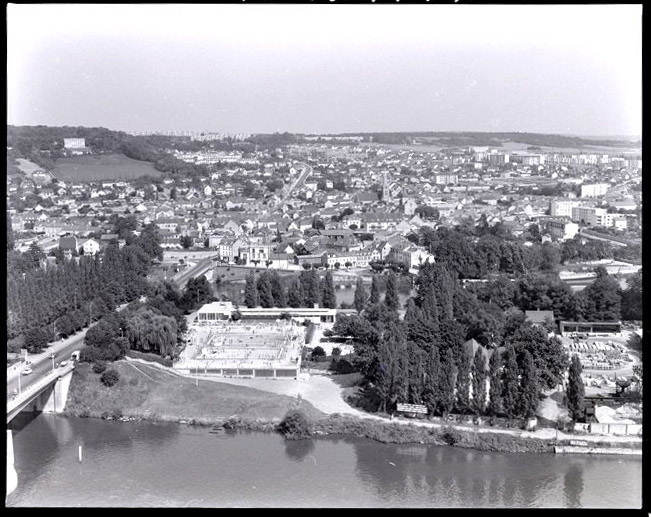 Campagne photographique sur le patrimoine de Mantes-la-Jolie en 1977