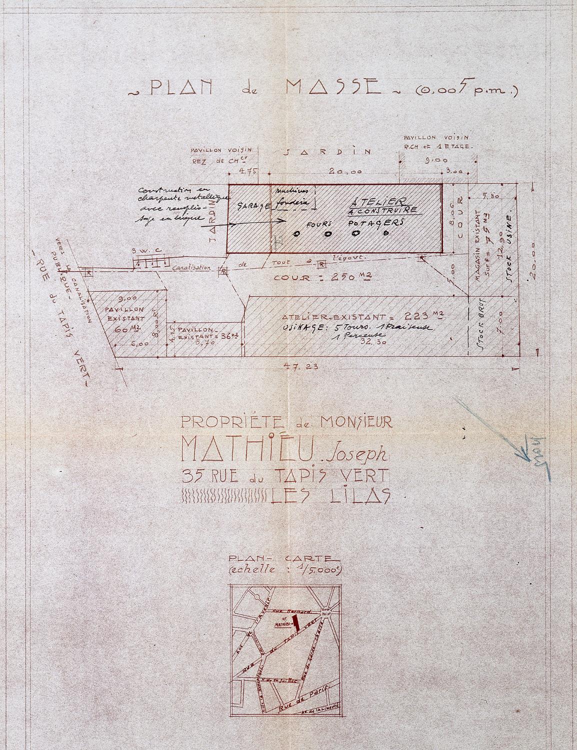 Usine de petite métallurgie, puis fonderie d'aluminium Mathieu, actuellement magasin de commerce et usine de parapluies et de cannes