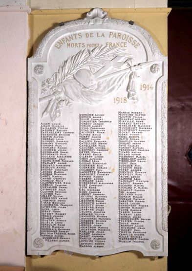 Le monument aux morts de la Première guerre mondiale.