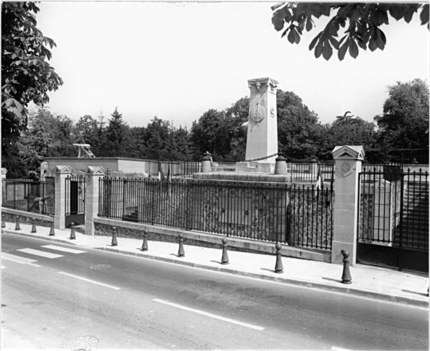 Ossuaire dit Monument commémoratif de la Bataille de Champigny