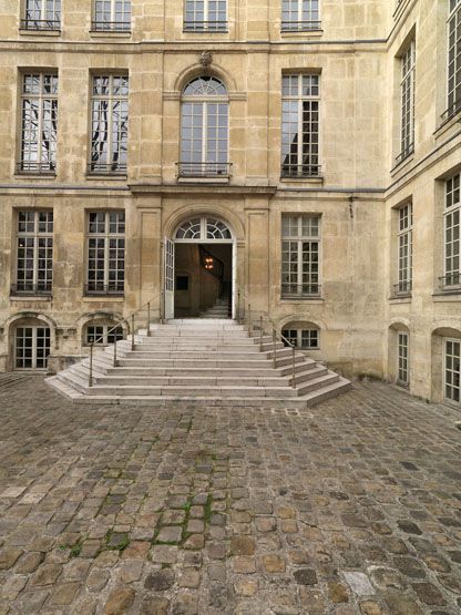 rampe d'appui, escalier de l' hôtel de Hénault de Cantobre (non étudié)