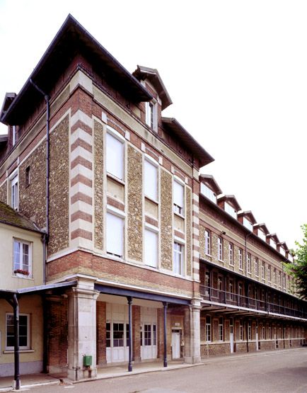 collège Jacques-Amyot