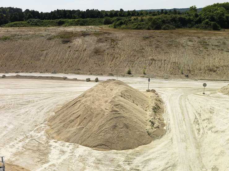 Écuelles - Carrière de Charmoy, puis carrière de calcaire industriel Piketty frères