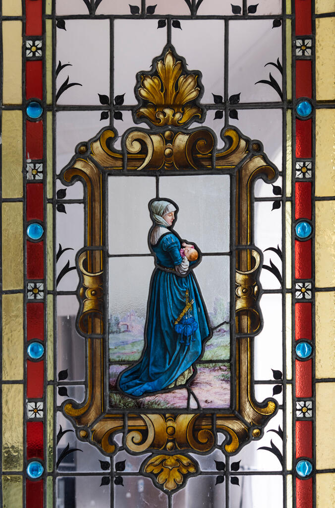 Vitraux des portes de la villa Casteljad