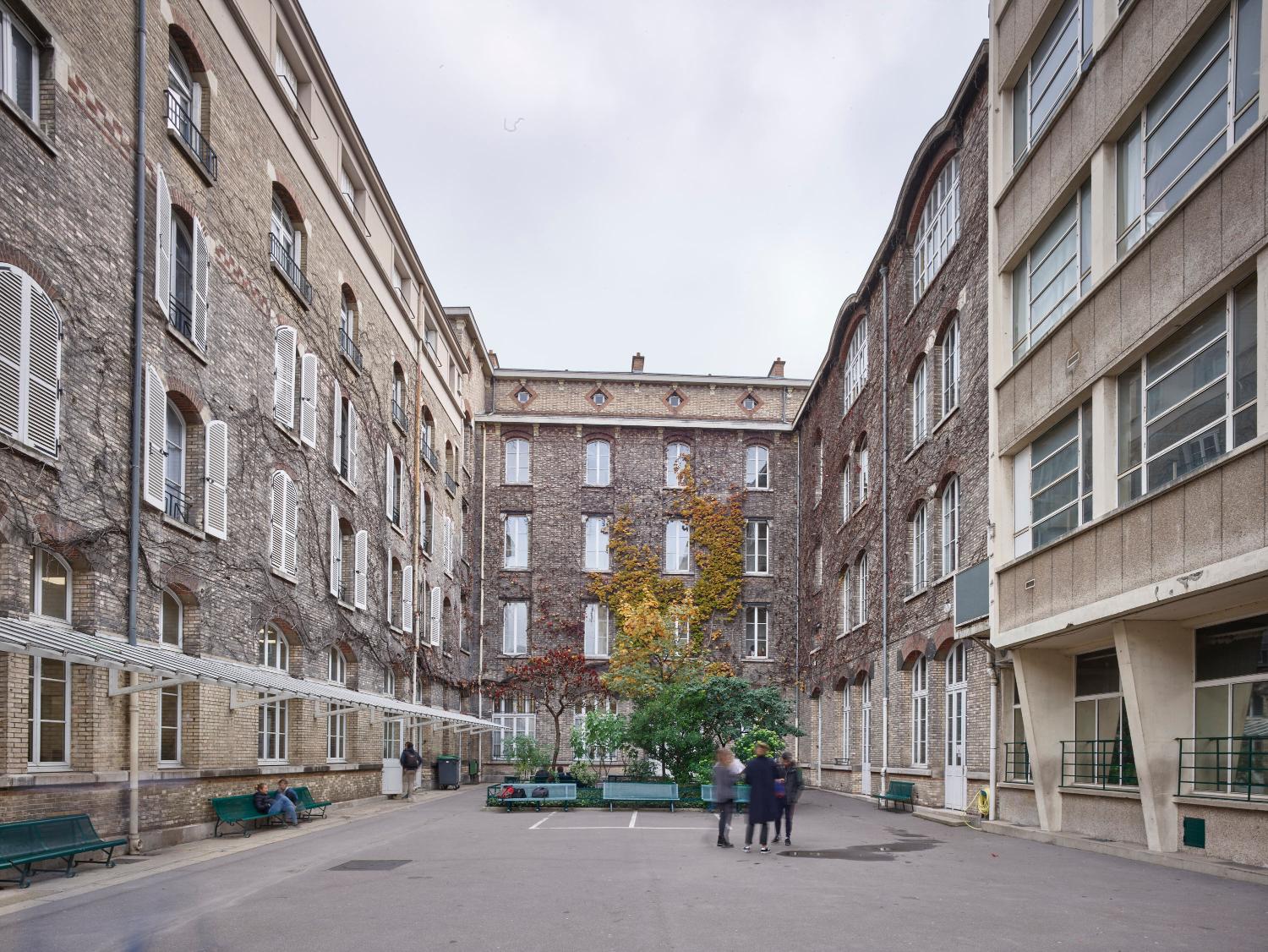 Les lycées franciliens : la formation d'un modèle architectural