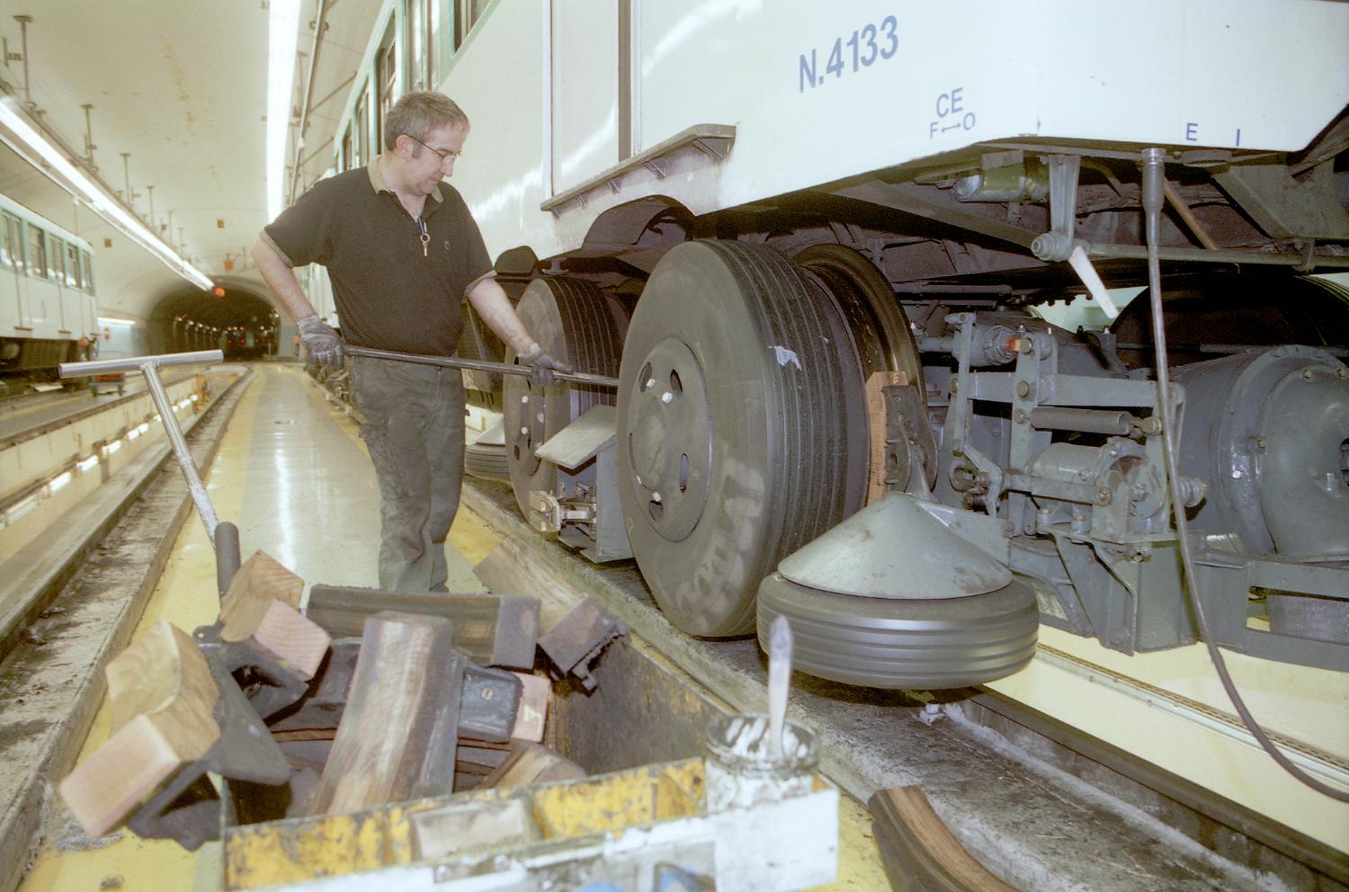 Atelier de réparation du matériel roulant de la ligne 11 de la Compagnie du chemin de fer métropolitain de Paris, puis de la RATP