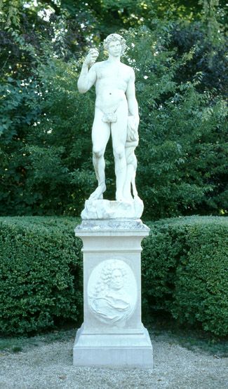 statue : Bacchus