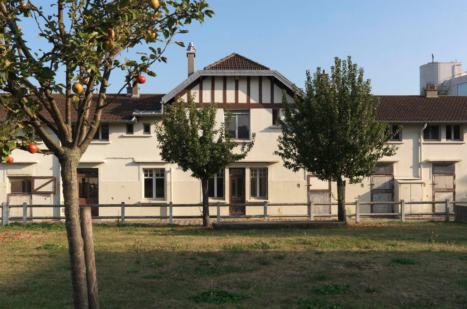 usine ex Roussel-Uclaf