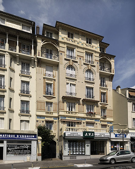 immeuble de madame Ballaz, 10 rue du Départ