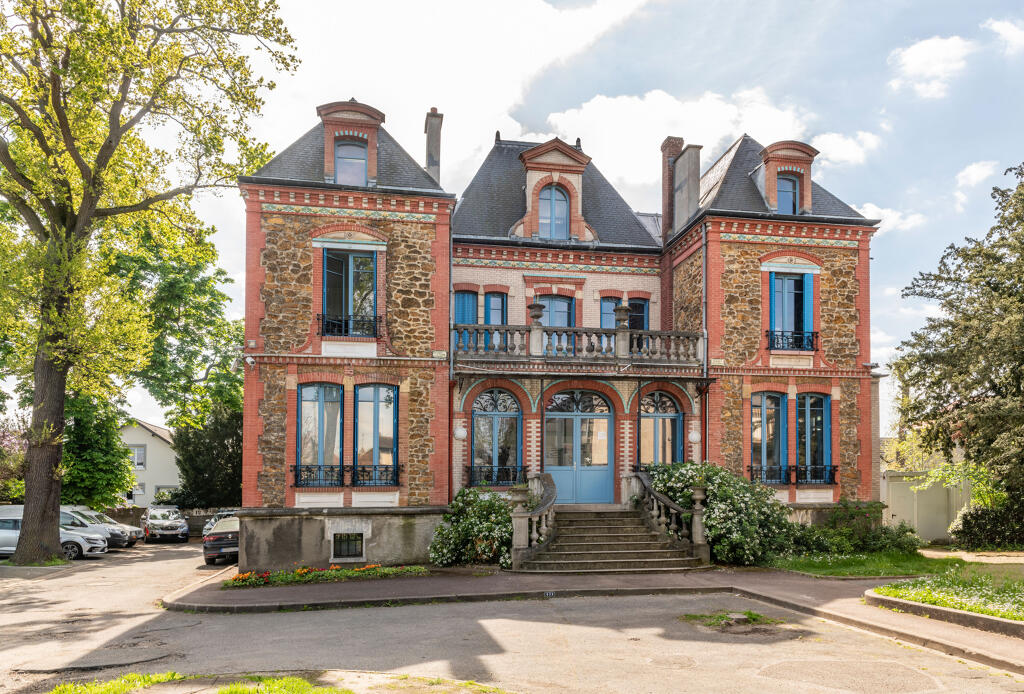 Maison de villégiature dite villa Chansonia, aujourd'hui commissariat de police