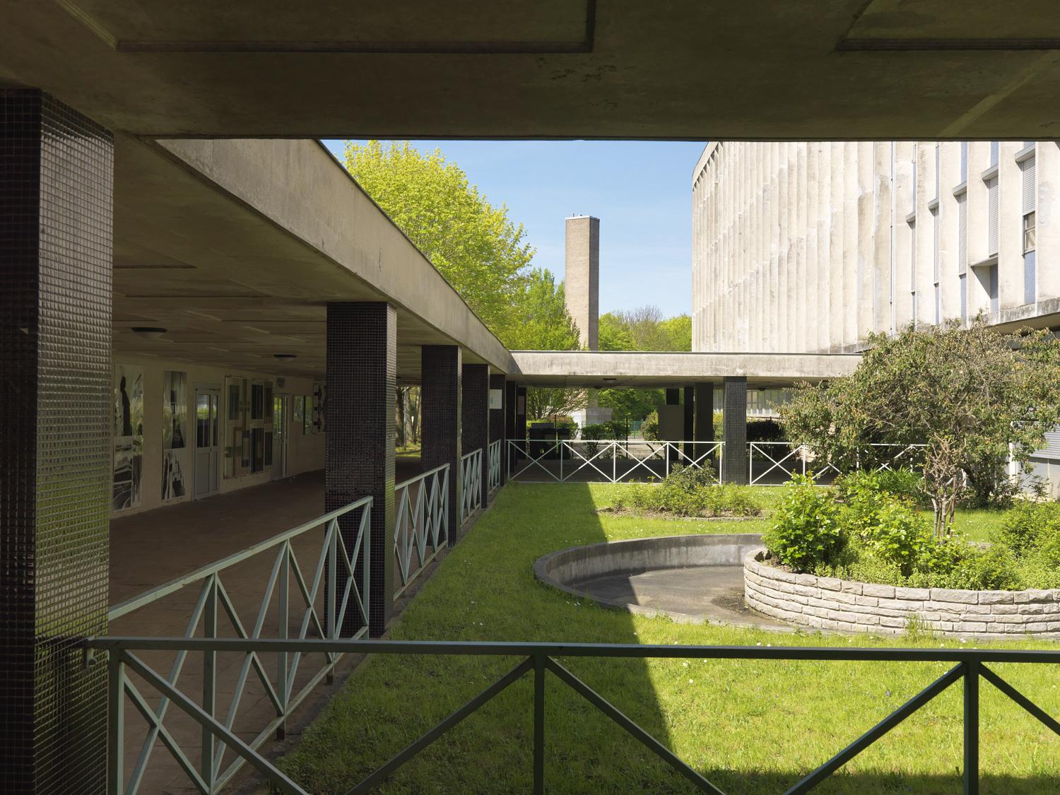 Lycée Le-Corbusier