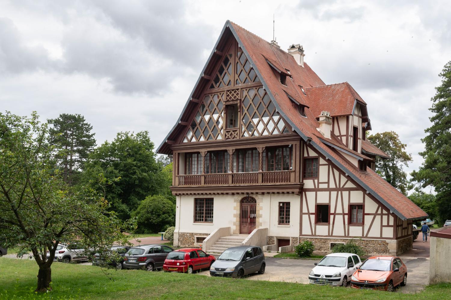 Maison de villégiature dite villa Schoen, ou villa Mayotte, ou institut thérapeutique et pédagogique la Mayotte