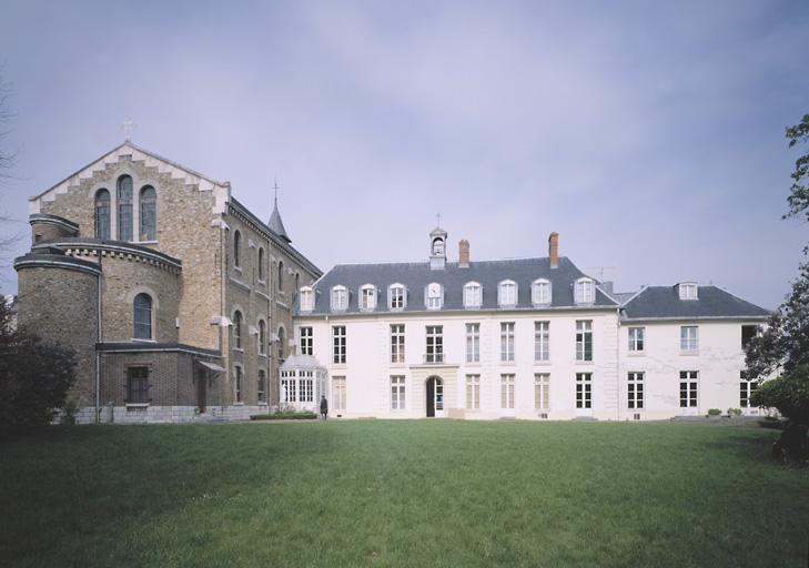 Château d'Ozonville, actuellement maison de retraite des frères des écoles chrétiennes