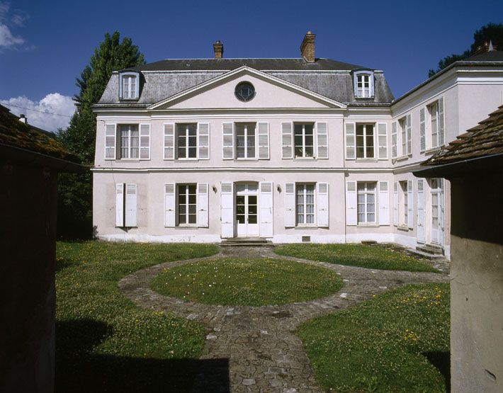 maison de campagne dite le Clos du Roy