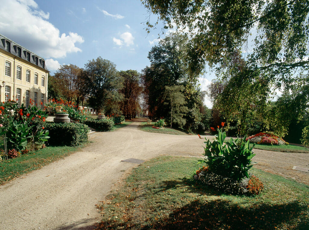 Château, Lycée dit Château de le Prevost puis DESCONDE, Lycée du Prince Impérial, actuellement Lycée Michelet