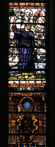 Ensemble des trois verrières de l'abside : Apparitions du Christ et scènes de la Genèse