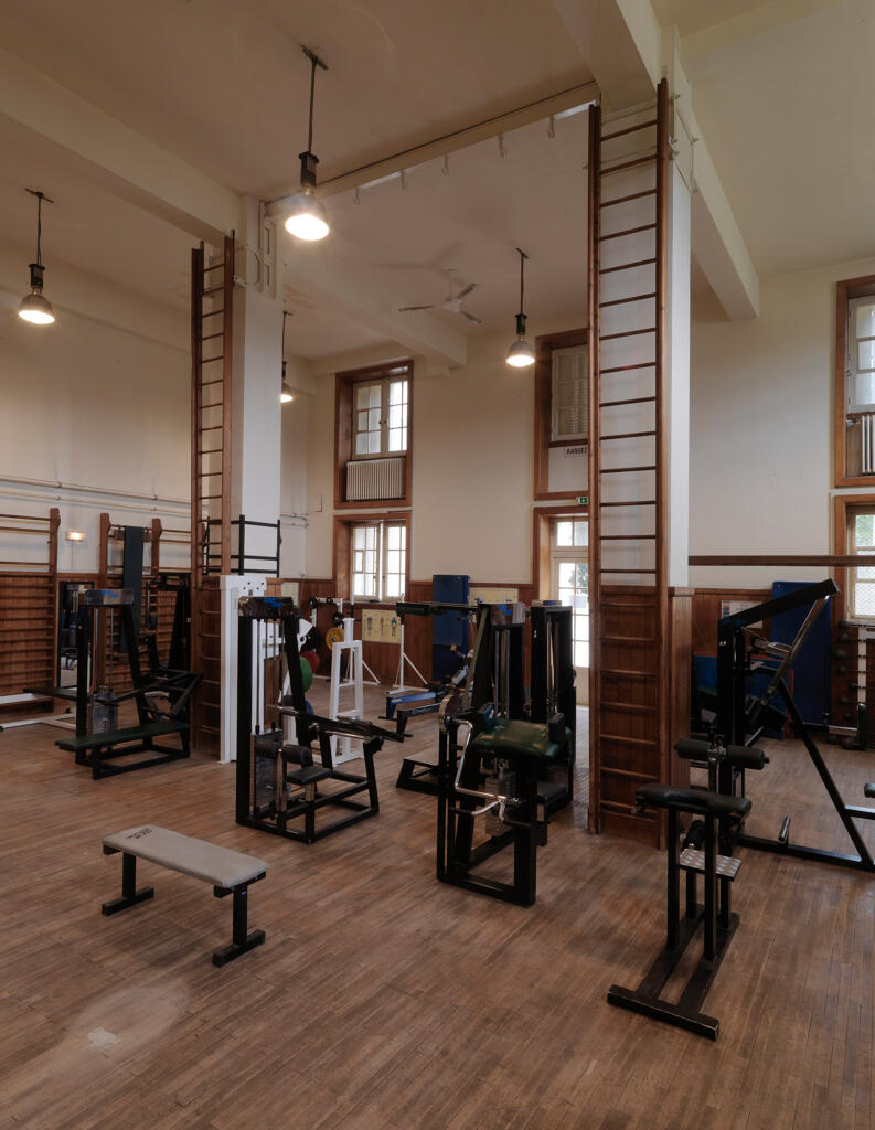 Piscine de la Cité internationale universitaire de Paris et salle de boxe, actuellement salle de musculation