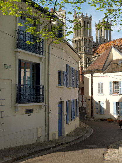 hôtels, maisons, immeubles